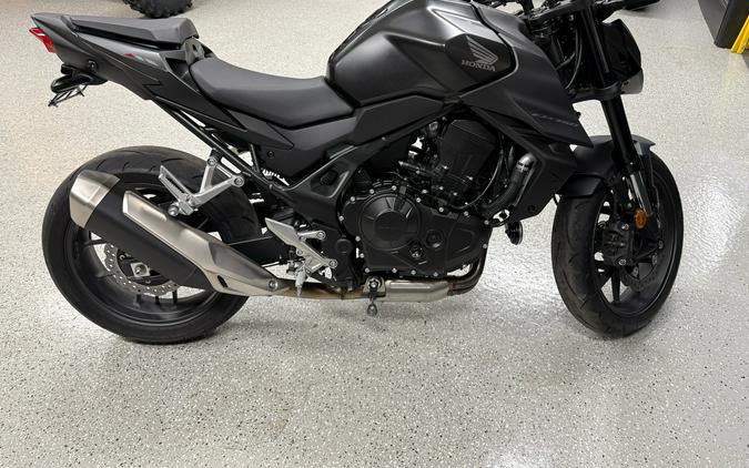 2025 Honda CB750 Hornet