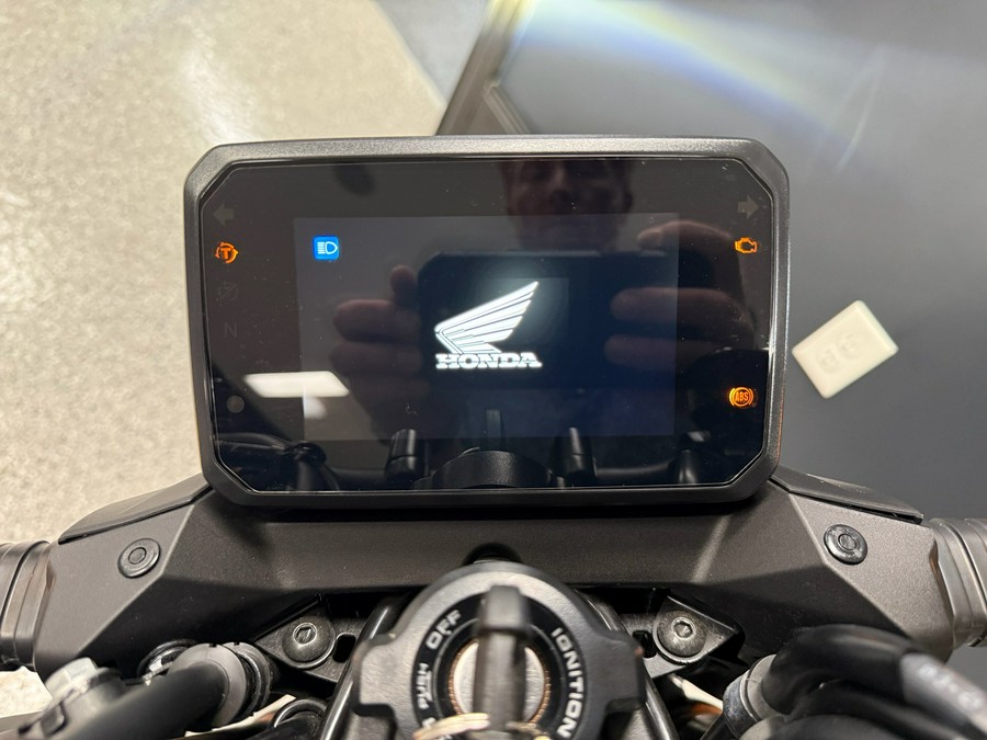 2025 Honda CB750 Hornet