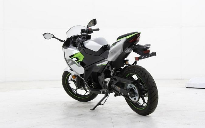 2024 Kawasaki Ninja e-1 ABS