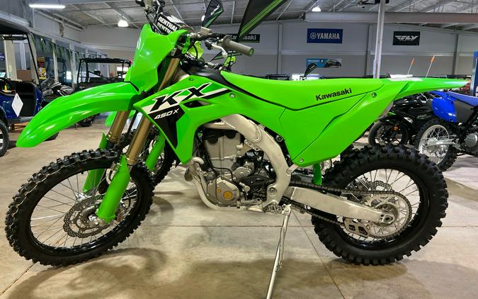 2024 Kawasaki KX450 First Look [9 Fast Facts, Specs, Photos]