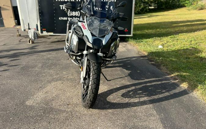 2023 BMW R 1250 GS Adventure Ice Gray