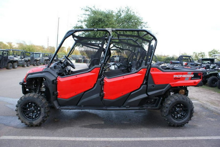 2025 Honda® Pioneer 1000-6 Deluxe Crew