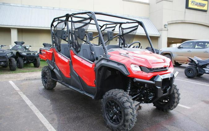 2025 Honda® Pioneer 1000-6 Deluxe Crew