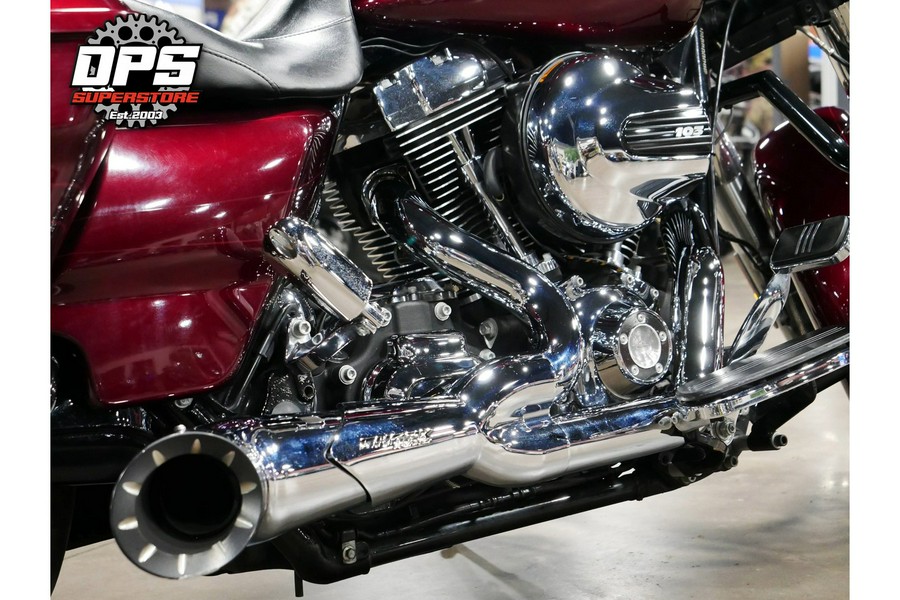 2014 Harley-Davidson® Street Glide® Special
