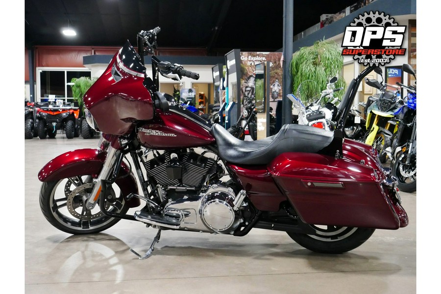 2014 Harley-Davidson® Street Glide® Special