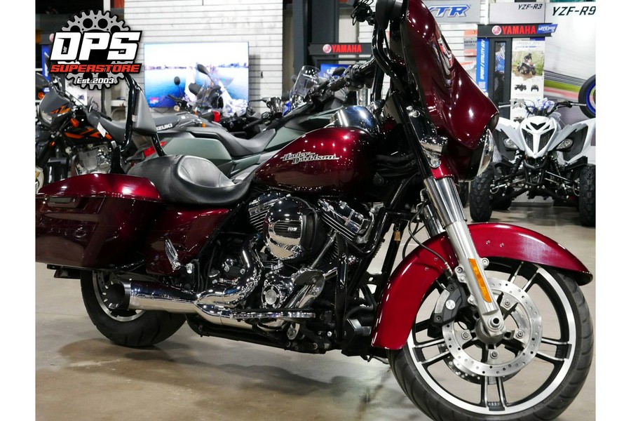 2014 Harley-Davidson® Street Glide® Special