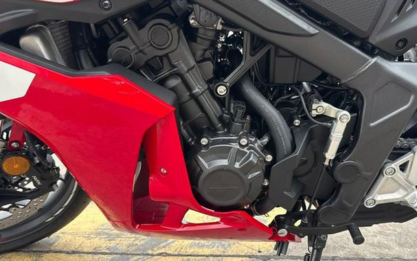 2026 Honda CBR650R E-Clutch