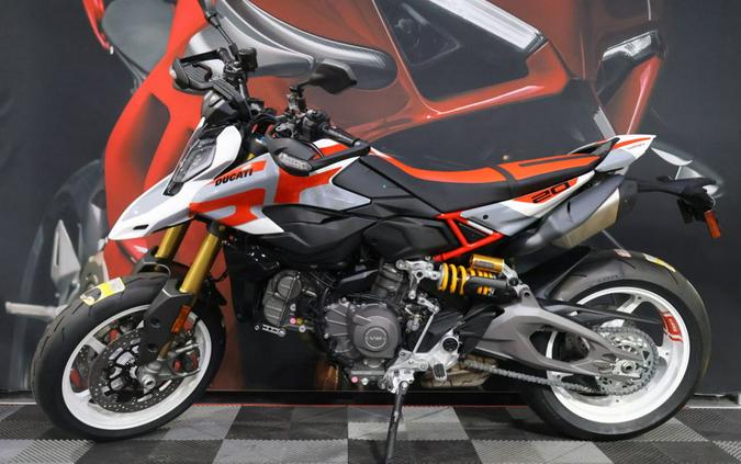 2026 Ducati Hypermotard V2 SP