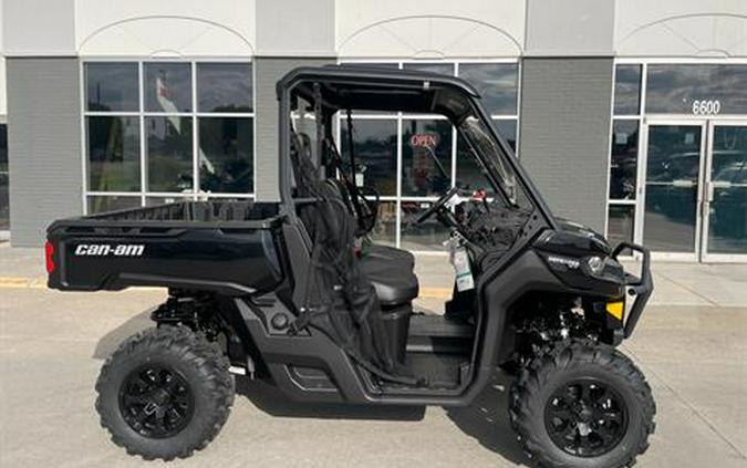 2024 Can-Am Defender XT HD10