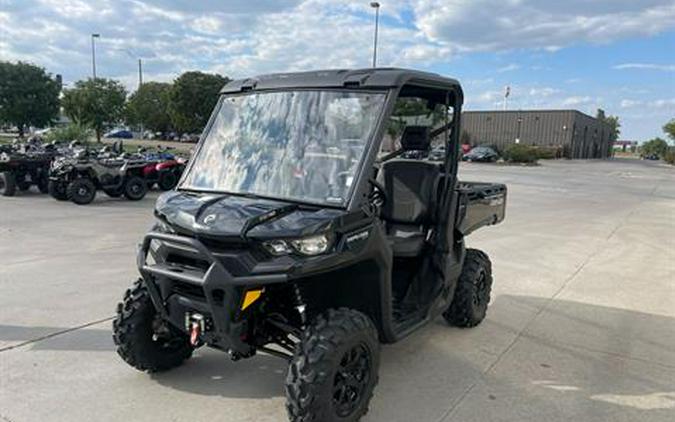 2024 Can-Am Defender XT HD10