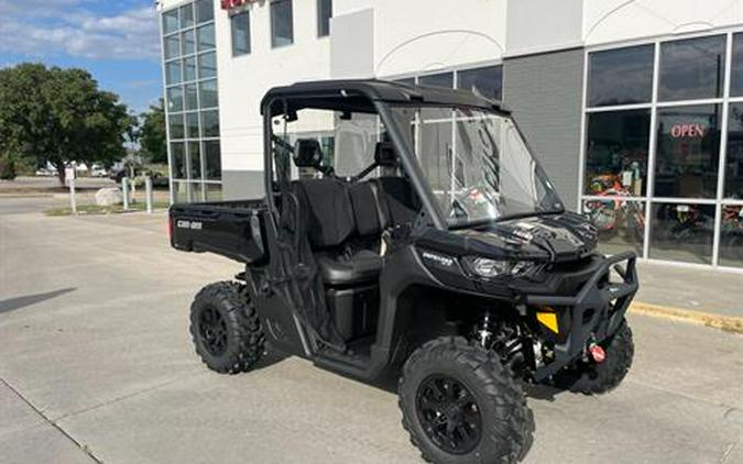 2024 Can-Am Defender XT HD10