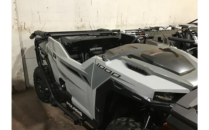 2024 Polaris Industries GENERAL 1000 SPORT - GHOST GRAY Sport