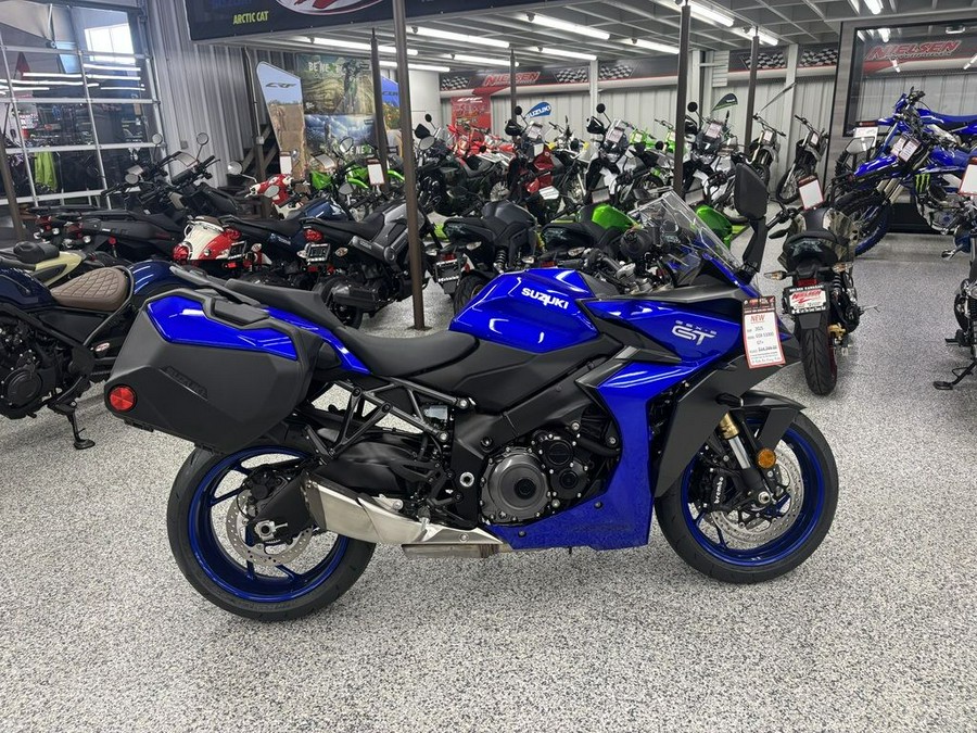 2025 Suzuki GSX-S 1000GT+