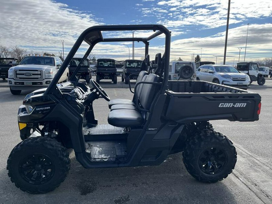 2023 Can-Am® Defender DPS HD9 Timeless Black