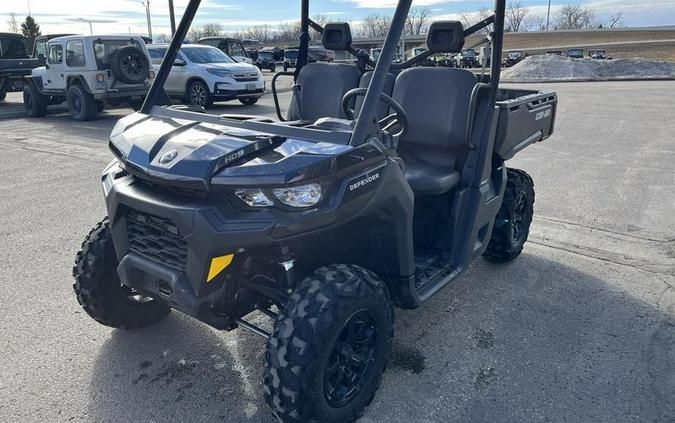 2023 Can-Am® Defender DPS HD9 Timeless Black