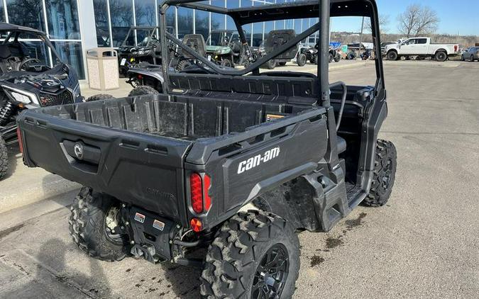 2023 Can-Am® Defender DPS HD9 Timeless Black