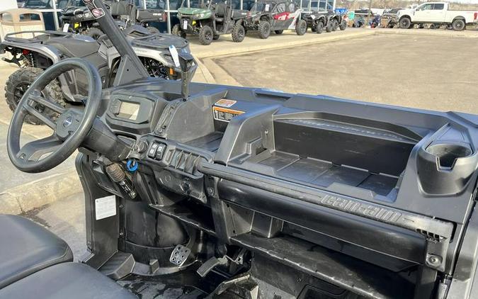 2023 Can-Am® Defender DPS HD9 Timeless Black