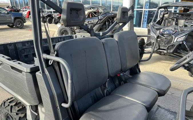 2023 Can-Am® Defender DPS HD9 Timeless Black