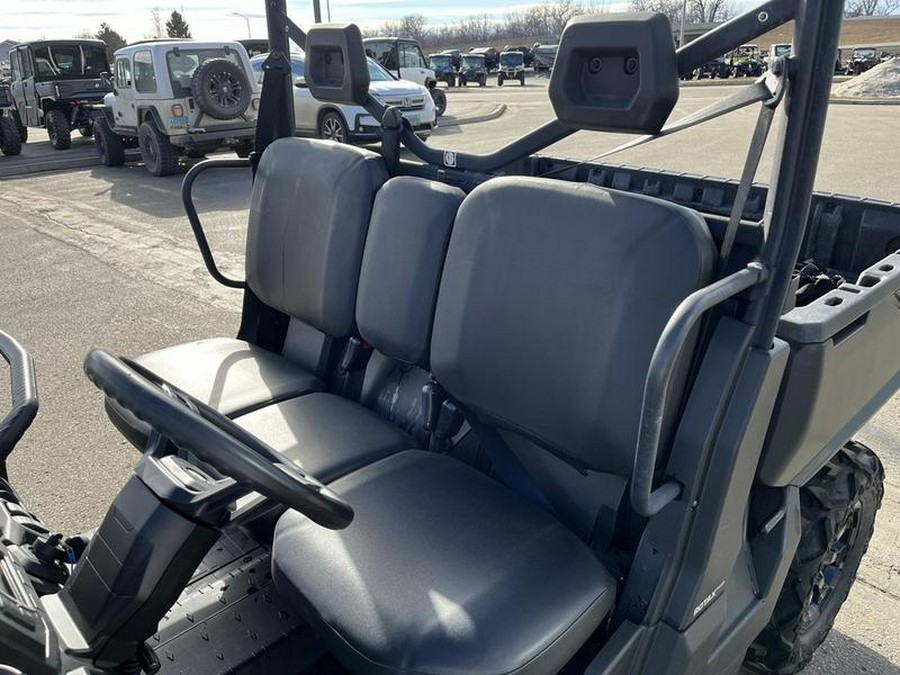 2023 Can-Am® Defender DPS HD9 Timeless Black