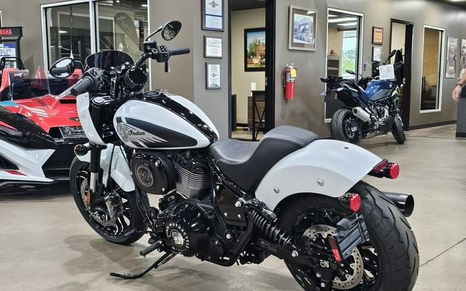 2024 Indian Motorcycle® Sport Chief® Base