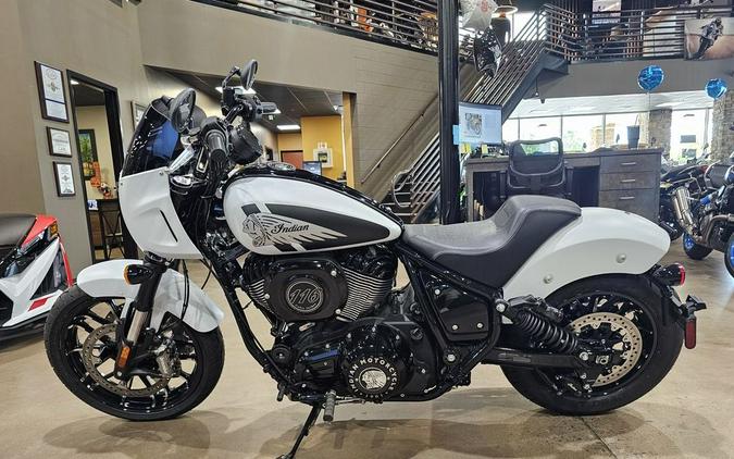 2024 Indian Motorcycle® Sport Chief® Base