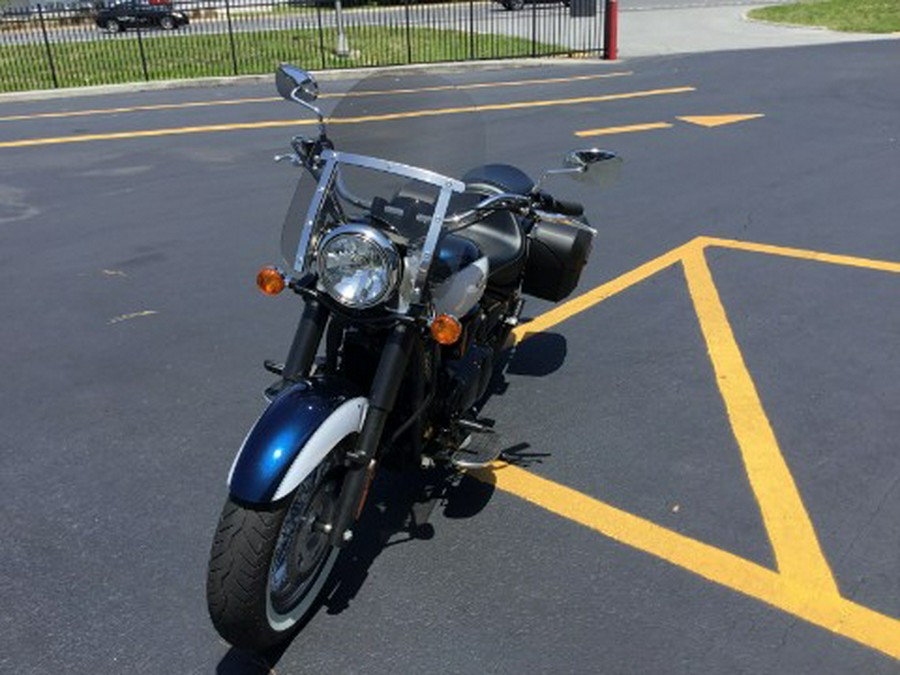 2026 Kawasaki Vulcan® 900 Classic