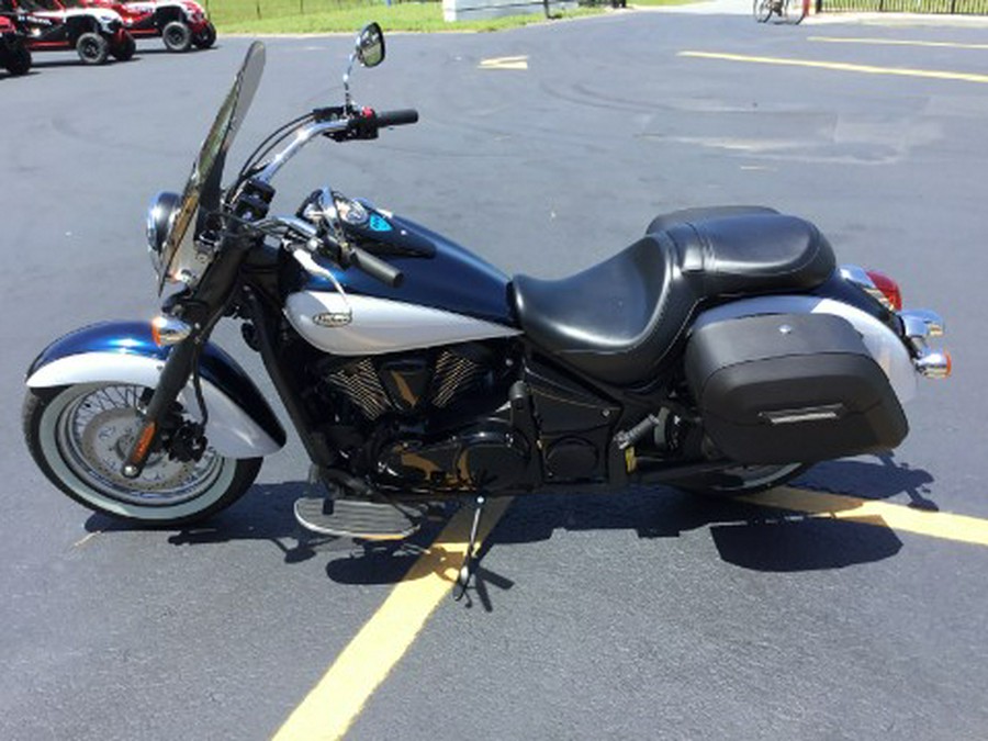 2026 Kawasaki Vulcan® 900 Classic