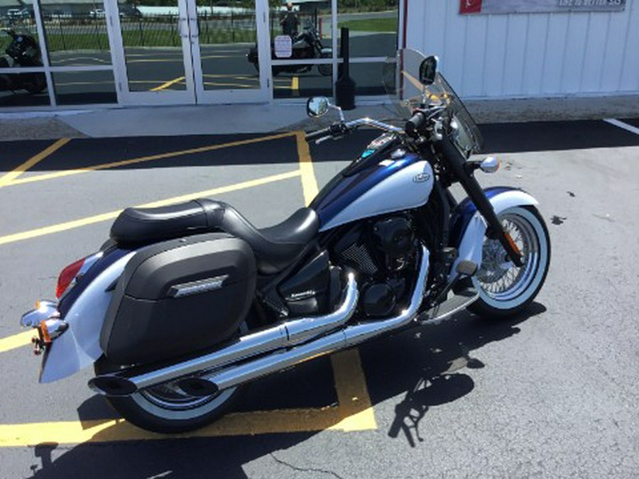 2026 Kawasaki Vulcan® 900 Classic