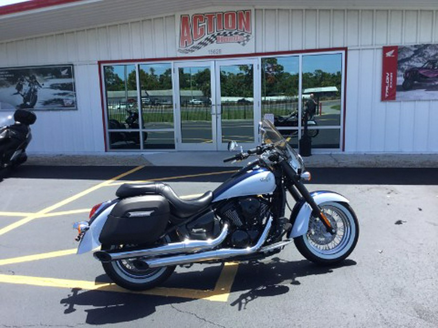 2026 Kawasaki Vulcan® 900 Classic