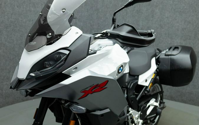2022 BMW F900XR W/ABS