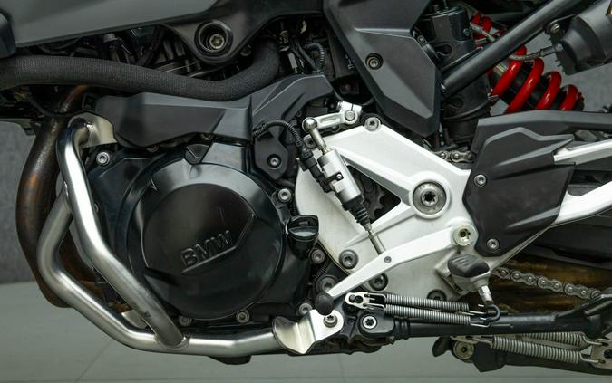 2022 BMW F900XR W/ABS