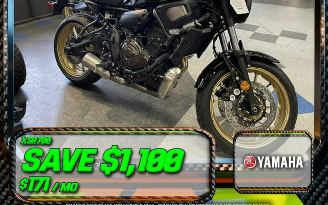2025 Yamaha XSR 700