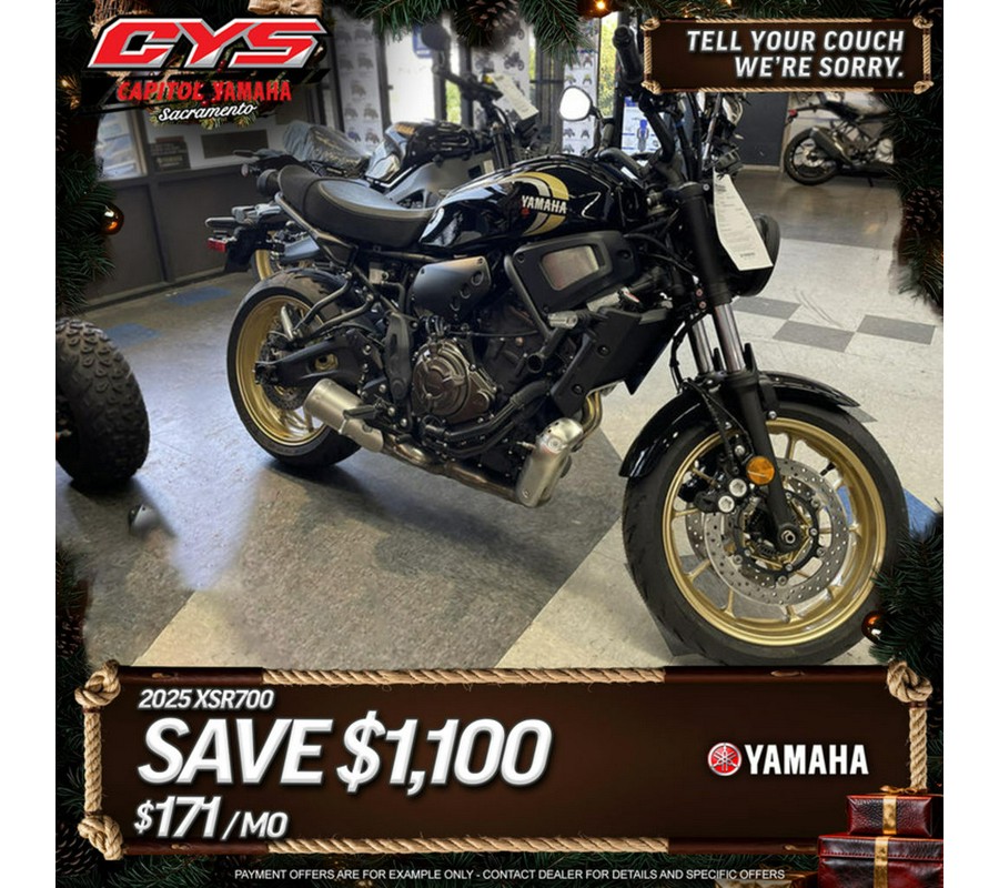 2025 Yamaha XSR 700