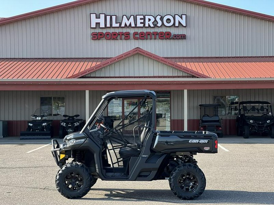 2025 Can-Am® Defender XT HD10