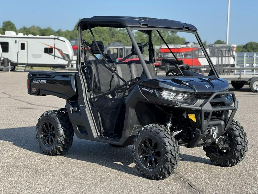 2025 Can-Am® Defender XT HD10