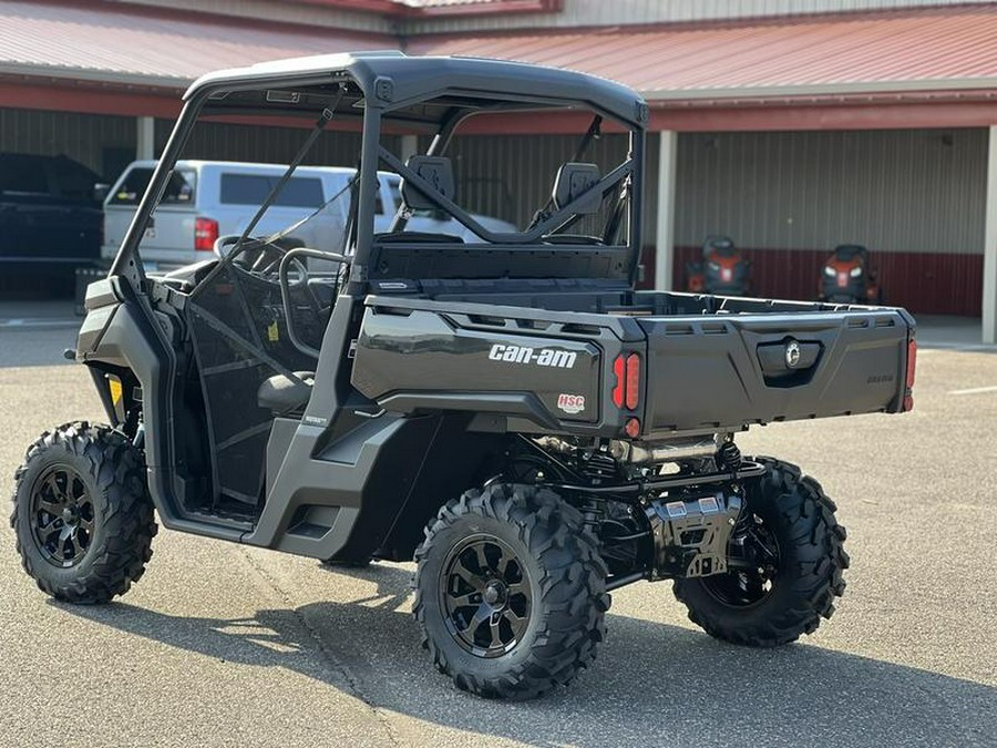 2025 Can-Am® Defender XT HD10
