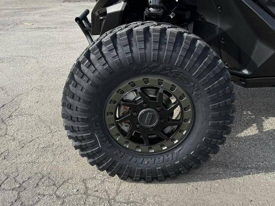 2026 Can-Am® Maverick R X rc with Smart-Shox