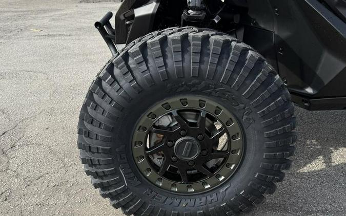 2026 Can-Am® Maverick R X rc with Smart-Shox