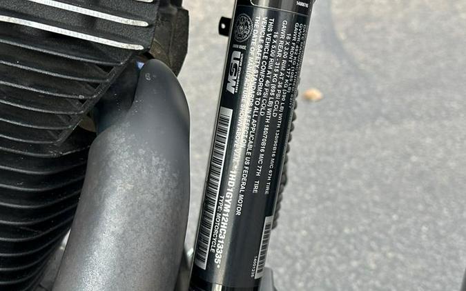 2017 Harley-Davidson® FXDF - Fat Bob®