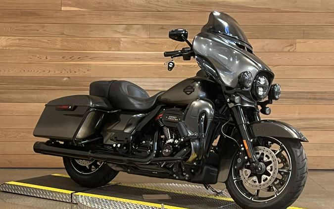 2018 Harley-Davidson CVO™ Limited