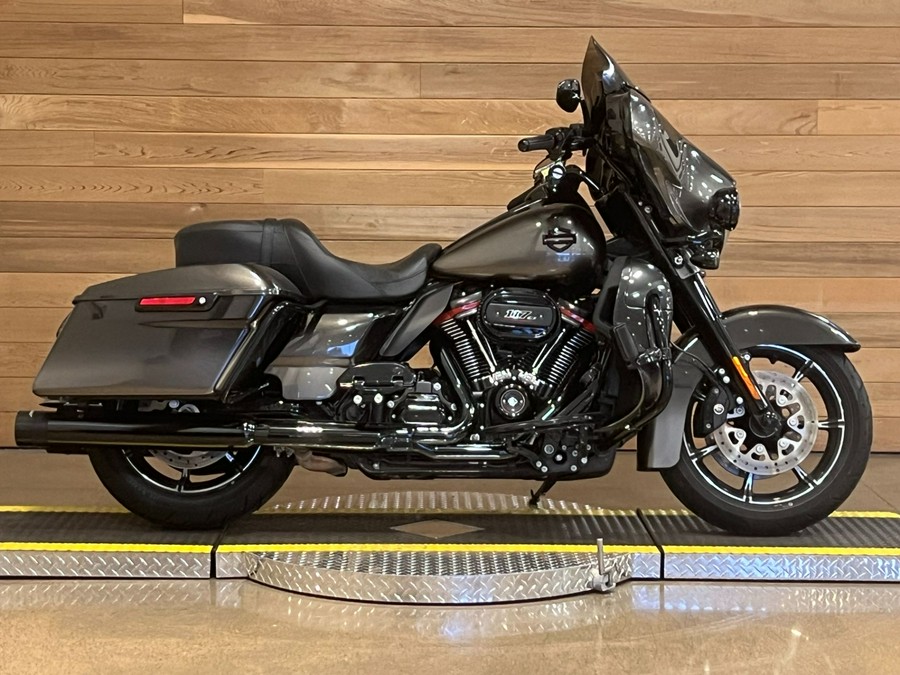 2018 Harley-Davidson CVO™ Limited