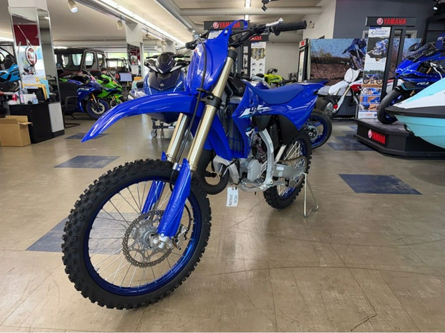 2026 Yamaha YZ 125 - YAMAHA BLUE