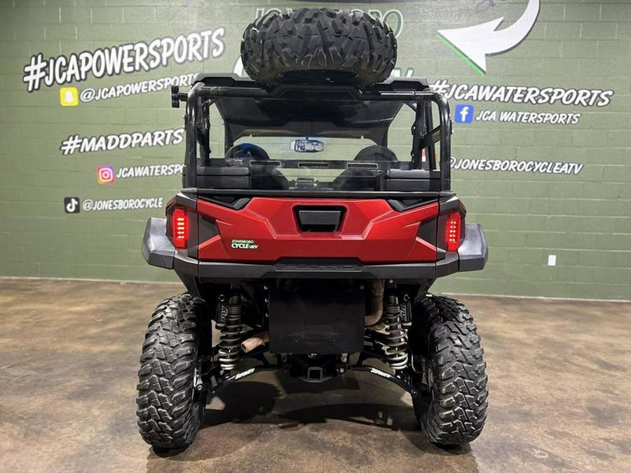 2018 Polaris® General™ 1000 EPS Ride Command™ Edition Matte Sunset Red