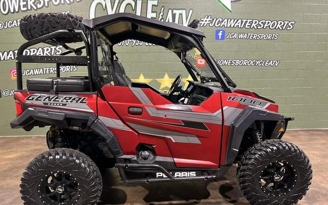 2018 Polaris® General™ 1000 EPS Ride Command™ Edition Matte Sunset Red