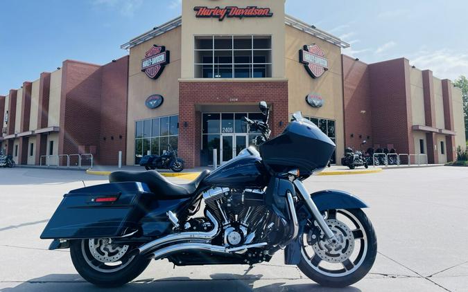 2012 Harley-Davidson Road Glide Custom FLTRX103