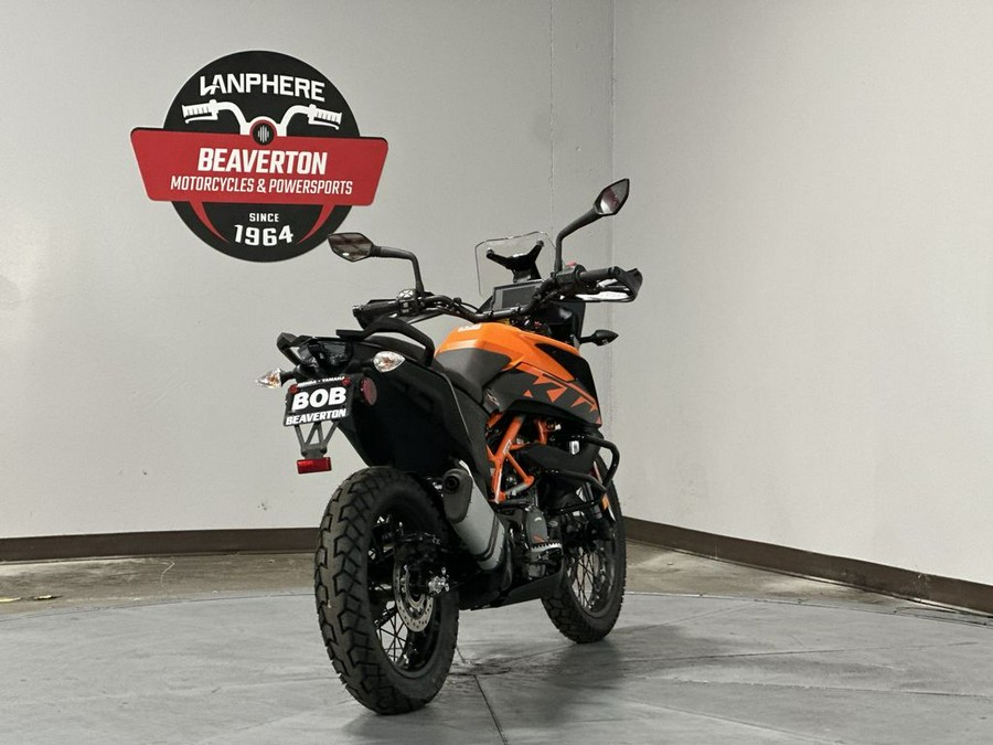 2024 KTM Adventure 390