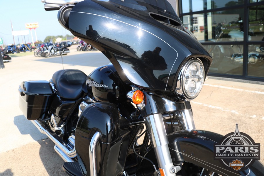 FLHXS 2016 Street Glide Special