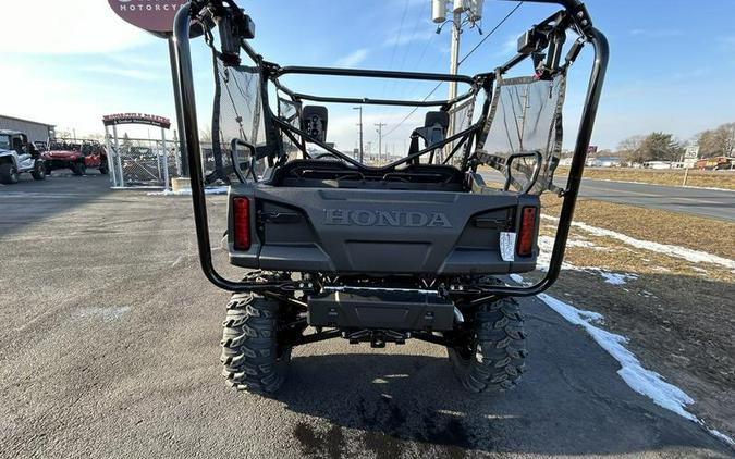 2024 Honda® Pioneer 1000-5 Deluxe