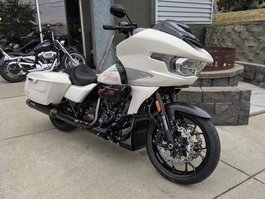 2024 Harley-Davidson® FLTRXSTSE - CVO™ Road Glide® ST