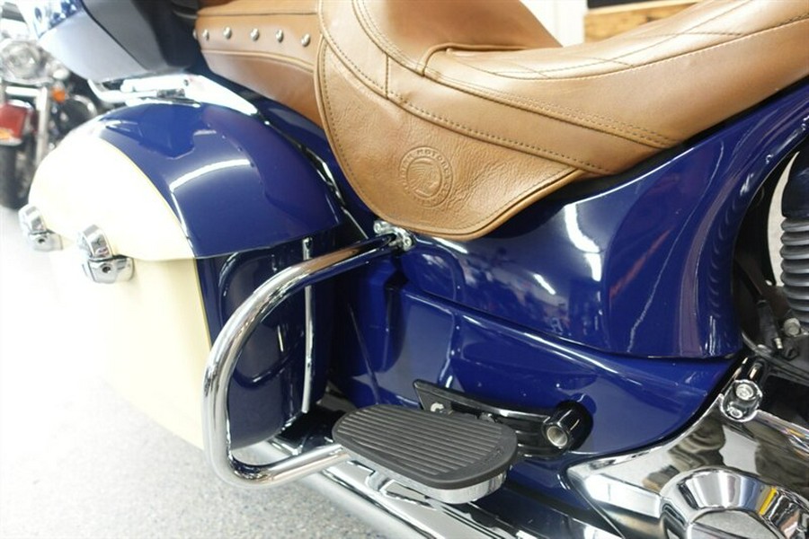 2016 Indian Roadmaster Springfield Blue and Ivory Cream